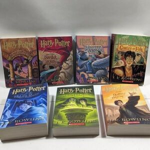 HARRY POTTER COMPLETE SET